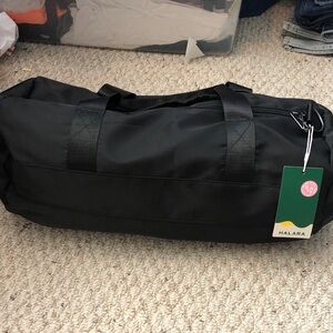 HALARA Classic Black Men or women Duffel Bag brand new